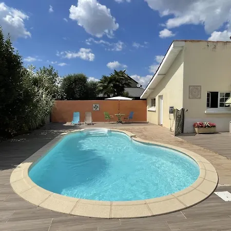 Ξενοδοχείο Le Pradeau 2*